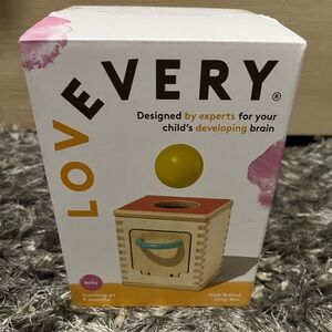Lovevery Hide & Find Drop Box
